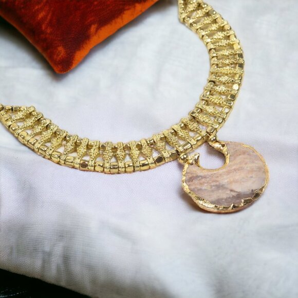 🆕️Antique Gold Boho Chic Natural Stone Statement Necklace Handmade in India - Picture 1 of 10